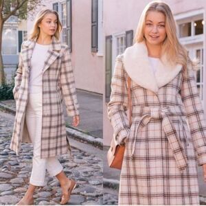 Gal Meets Glam Bronwyn Faux Fur Collar Belted Pea Coat - Women's L Cream /Brown
